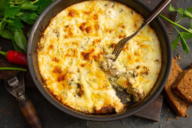 Запеканка из кабачков с куриной грудкой