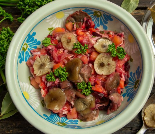 Винегрет с опятами – самый вкусный постный салат - Рецепты Винегрет с опятами – самый вкусный постный салат