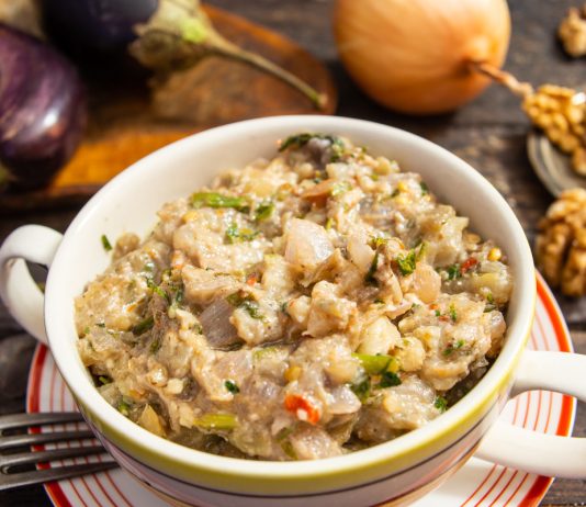 Паштет из запеченных баклажанов