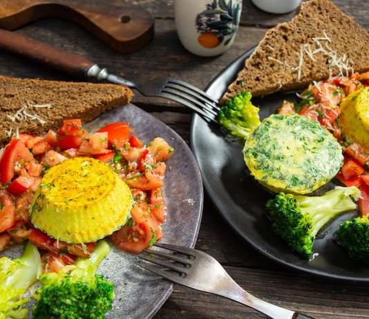 Полезный завтрак — омлет на пару с овощами