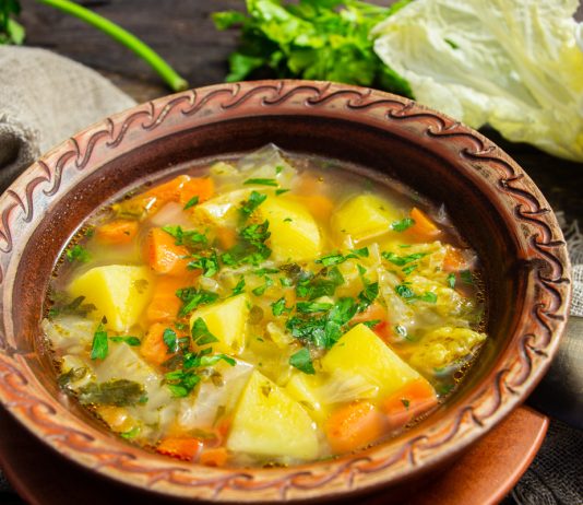 Ароматные щи с пекинской капустой - Рецепты Ароматные щи с пекинской капустой