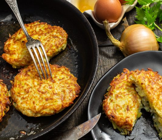 Картофляники — оладьи из картофеля с начинкой - Основные блюда и гарниры Картофляники — оладьи из картофеля с начинкой