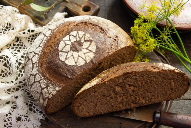 Тминный цельнозерновой хлеб с льняной мукой