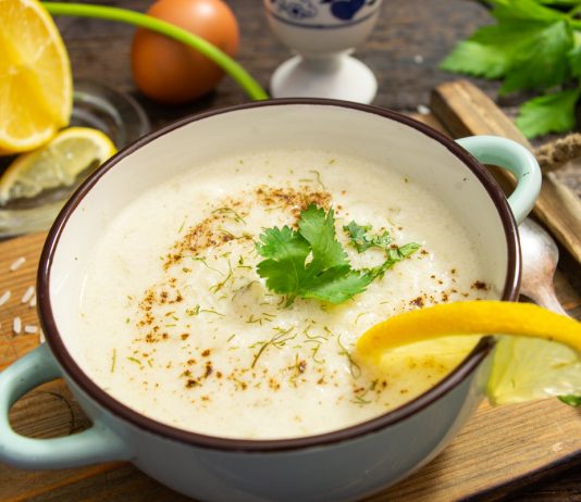 Авголемоно – греческий куриный суп