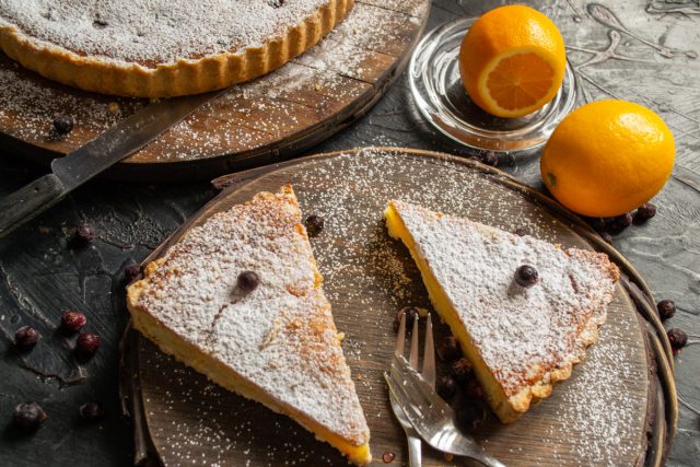 Лимонный чизкейк со смородиной