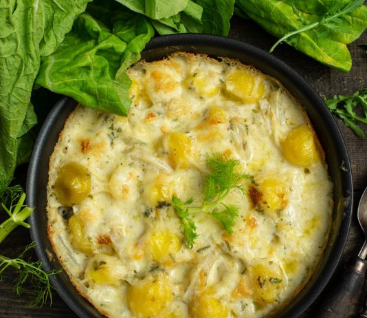 Запеченный картофель с фенхелем в духовке