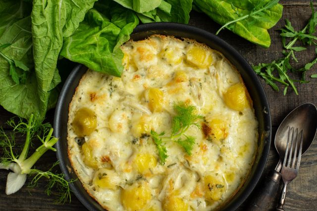 Запеченный картофель с фенхелем в духовке