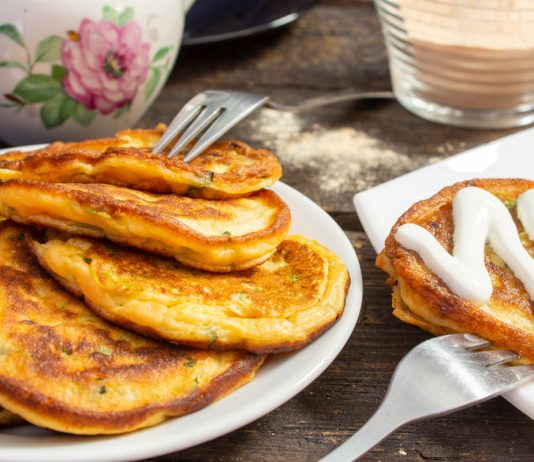 Кабачковые оладьи с чечевичной мукой