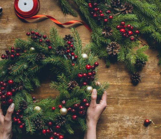 35 новогодних венков для праздничного настроения