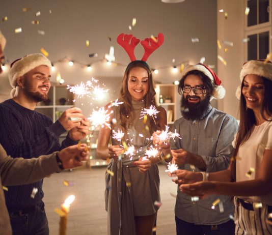 Идеи новогодней вечеринки для тех, кому за 30