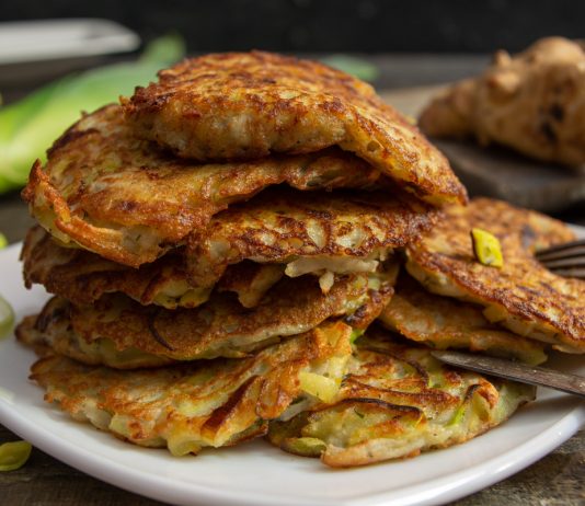 Картофельные драники с топинамбуром и луком-пореем - Постные блюда Картофельные драники с топинамбуром и луком-пореем