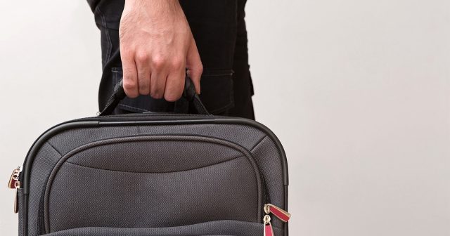 Регулярно выполнять все меры профилактики от клопов важно тем людям, которые живут в потенциально опасных местах или подвергались нашествию паразитов неоднократно