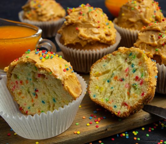 Капкейки конфетти — мини-торты для феи