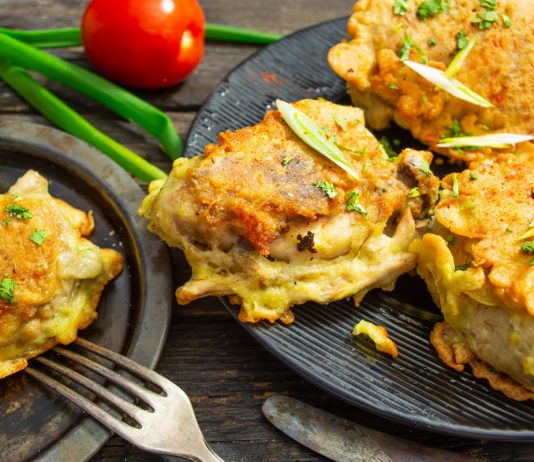 Куриные бедра в рисовом кляре