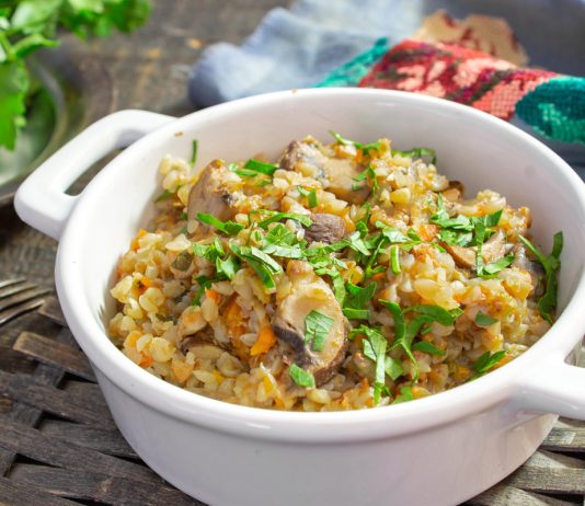 Гречка с грибами по-восточному