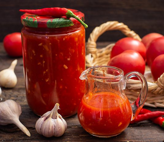 Томатный соус с чили и чесноком — без соли, сахара и уксуса