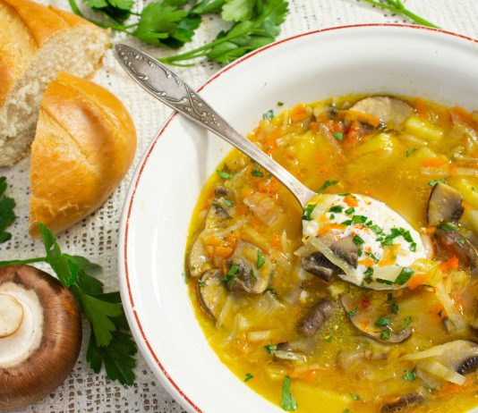 Грибные щи с белой фасолью - Рецепты Грибные щи с белой фасолью