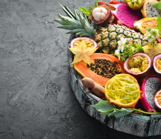 10 экзотических фруктов, которые стоит попробовать хотя бы раз в жизни - Цветы многолетние 10 экзотических фруктов, которые стоит попробовать в этой жизни.