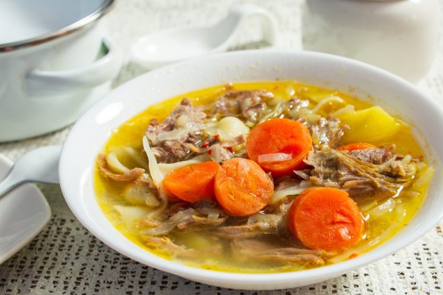 Бабушкин суп с мясом и макаронами