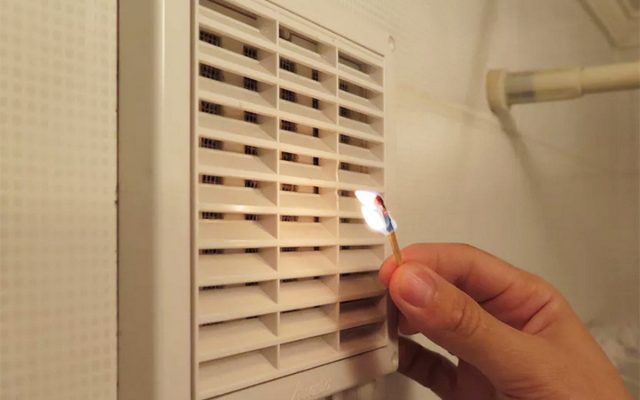Если в комнате регулярно появляется сквозняк, свежий приток и отток воздуха, то грибу будет намного сложнее выжить. Если в комнате регулярно появляется сквозняк, свежий приток и отток воздуха, то грибу будет намного сложнее выжить.