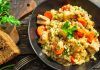 Свиная грудинка с рисом и овощами — вкуснее плова
