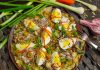 Рыбный салат с сайрой и оливками