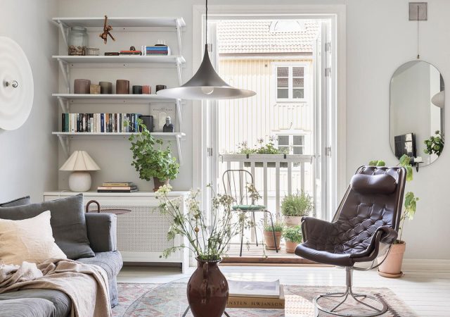 Скандинавский подход к комнатному садоводству предполагает медленный и вдумчивый процесс формирования фитокомпозиции. Скандинавский подход к комнатному садоводству предполагает медленный и вдумчивый процесс формирования фитокомпозиции.