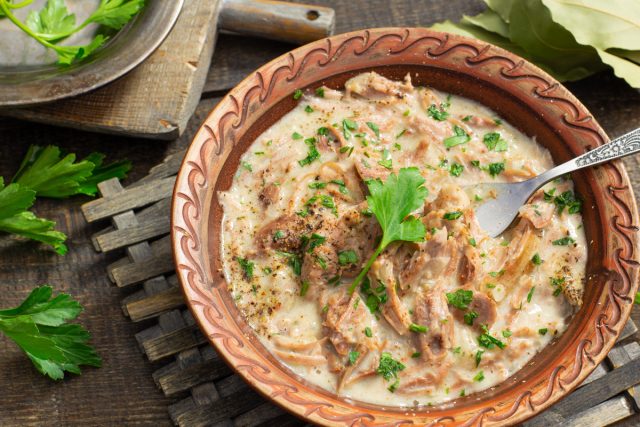 Бефстроганов из отварной говядины Бефстроганов из отварной говядины