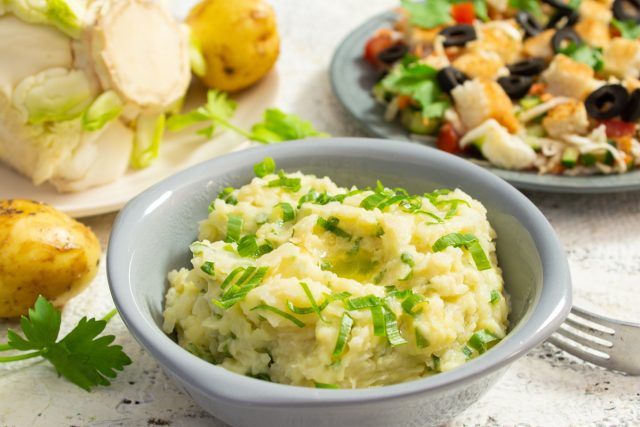 Пюре из картофеля и капусты