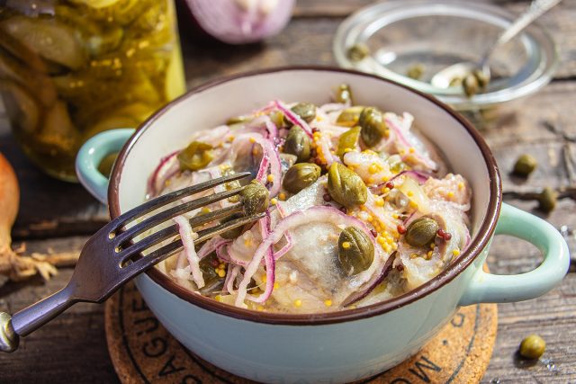 Селедка по-французски