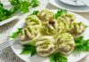 Фаршированные яйца с грибами и брынзой