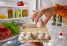 Продукты, которые почти все хранят неправильно — и они портятся быстрее