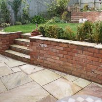 Подпорная стенка из кирпича. Вариант 3