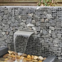 Оформление фонтана габионом. Вариант 1