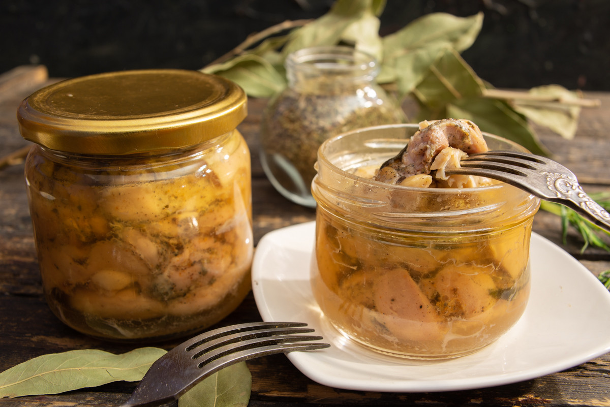 Тушенка из курицы в домашних условиях