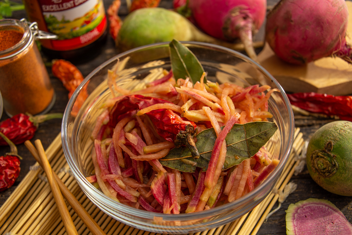 Редька с мёдом по-корейски