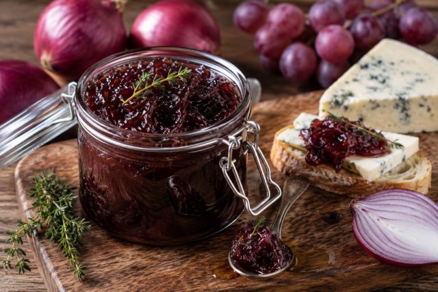 Луковое варенье к сыру и мясу