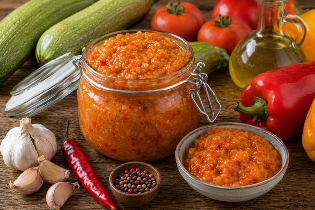 Кабачковая аджика
