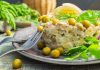 Рыбный салат с картофелем и горошком - Лучшее Рыбный салат с картофелем и горошком