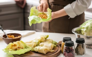 Из чего я готовлю голубцы летом: любимые варианты и эксперименты Из чего я готовлю голубцы летом: любимые варианты и эксперименты