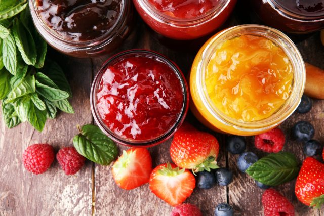 6 самых полезных ягод по мнению нутрициолога