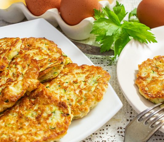 Вкуснейшие кабачковые оладьи с творогом и геркулесом - Рецепты Вкуснейшие кабачковые оладьи с творогом и геркулесом