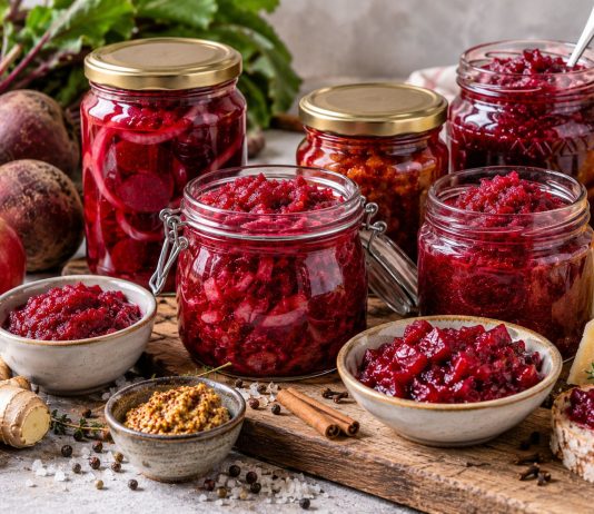 6 самых вкусных заготовок из свёклы на зиму